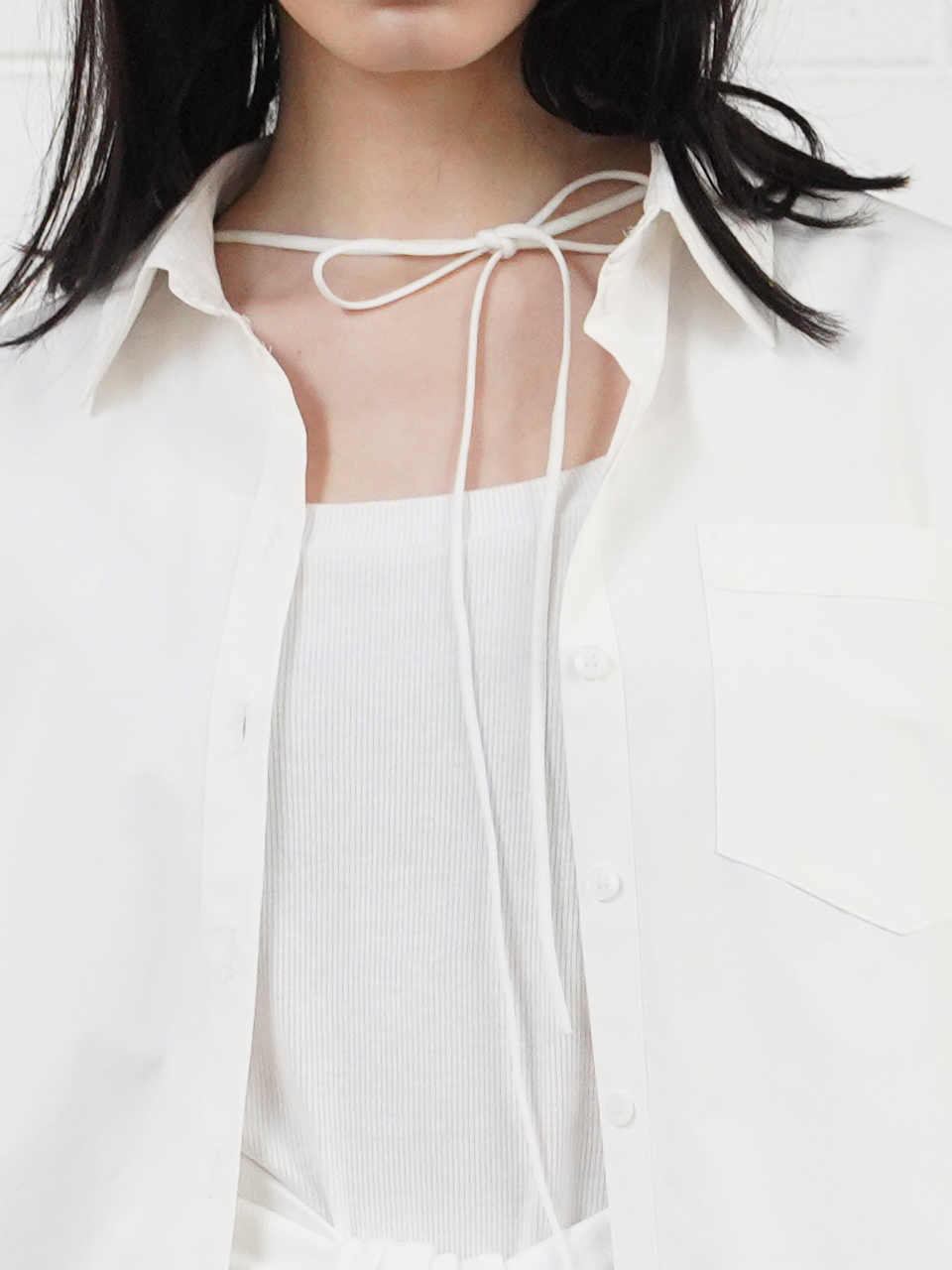 SAINT O-ring &amp; ribbon oversized shirt (WHITE)