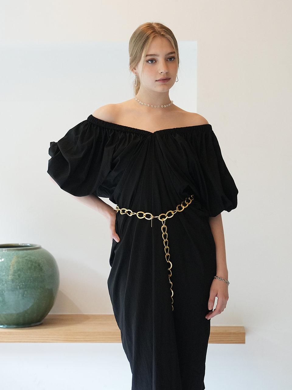 ﻿VIBAN shirring drape midi dress (BLACK)﻿