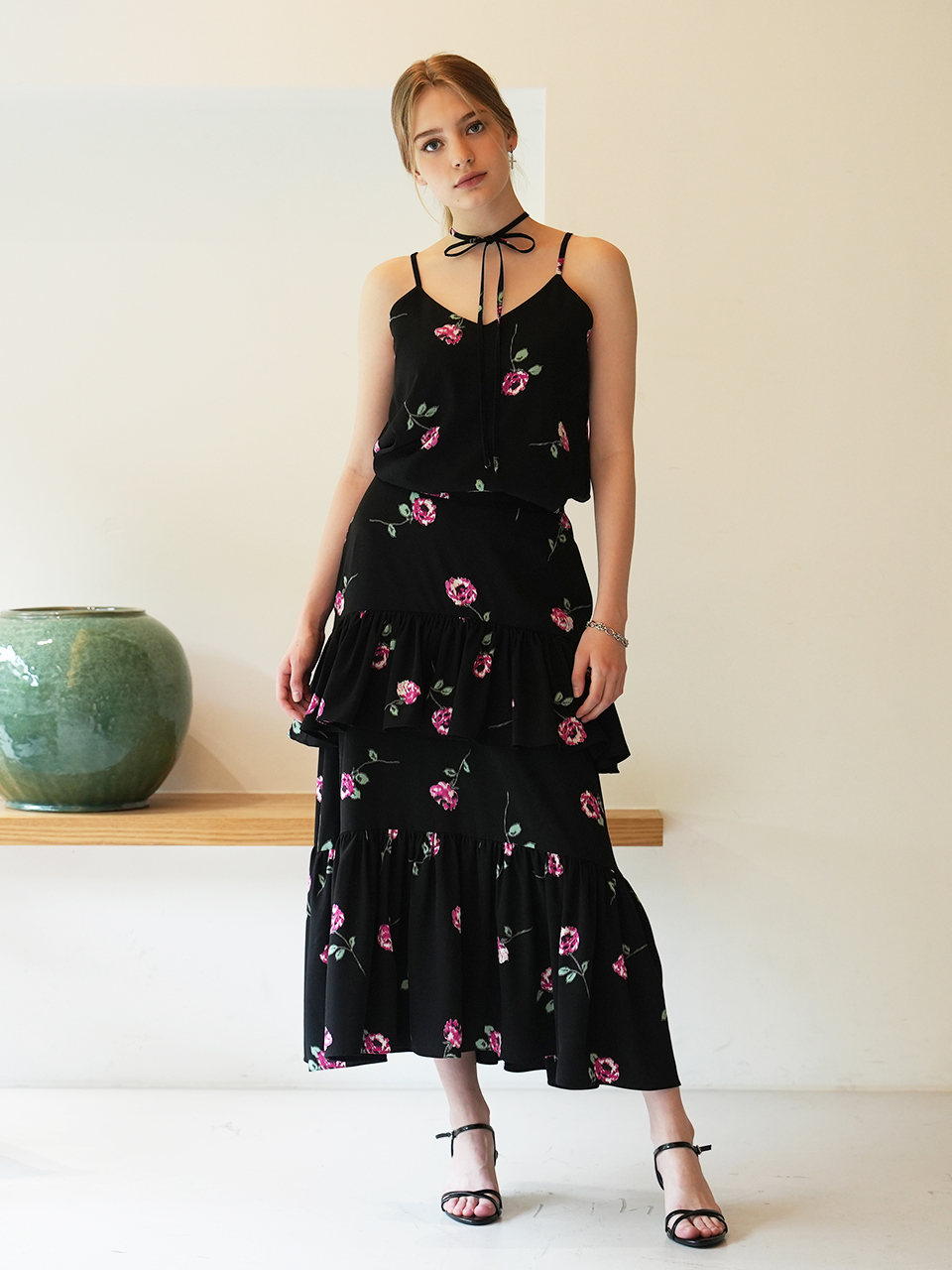 ﻿ROSE ruffled midi skirt (BLACK)﻿